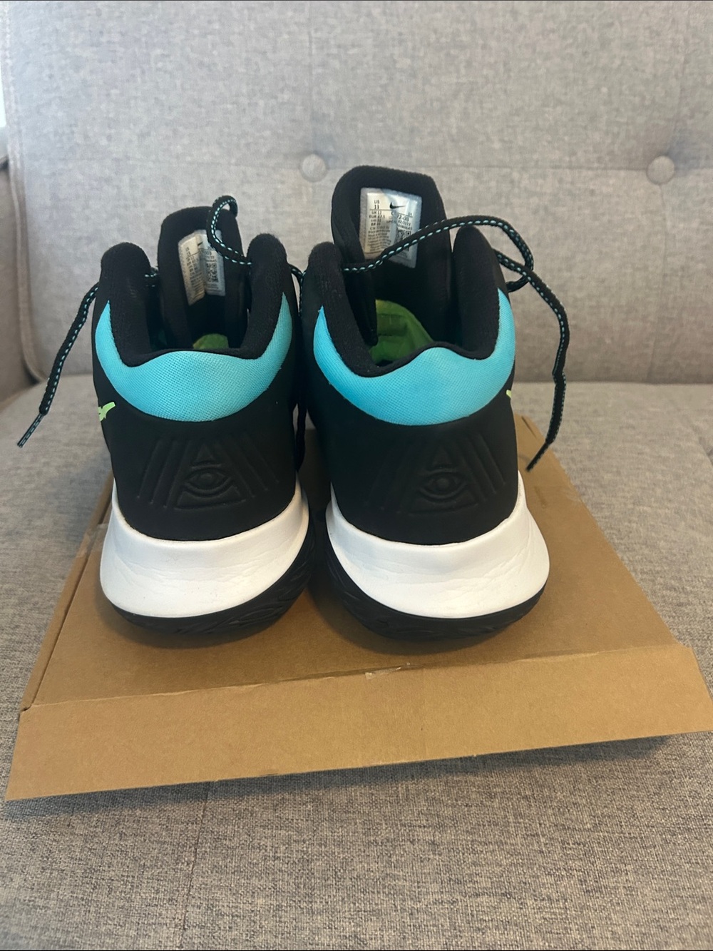 Kyrie Irvin FNike Black & Neon Green Men's Basketball Sneakers - Picture 4 of 9